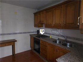 Image No.2-3 Bed House for sale