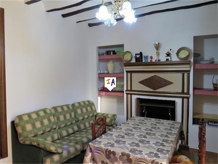 Image No.6-3 Bed Farmhouse for sale