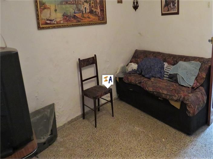 Image No.10-5 Bed House for sale