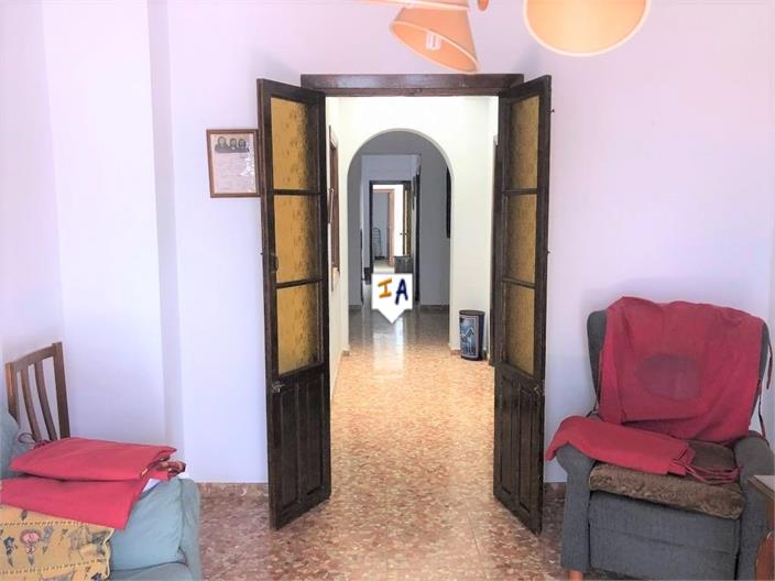 Image No.12-14 Bed Commercial for sale