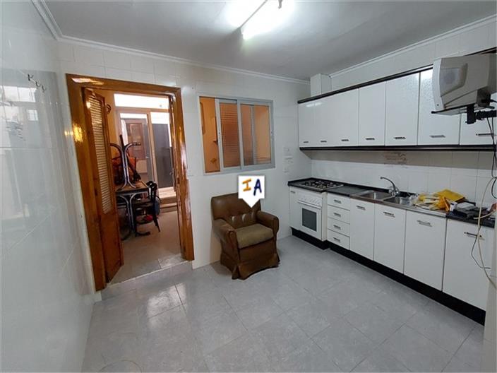 Image No.3-Maison de 5 chambres à vendre à Castillo de Locubín