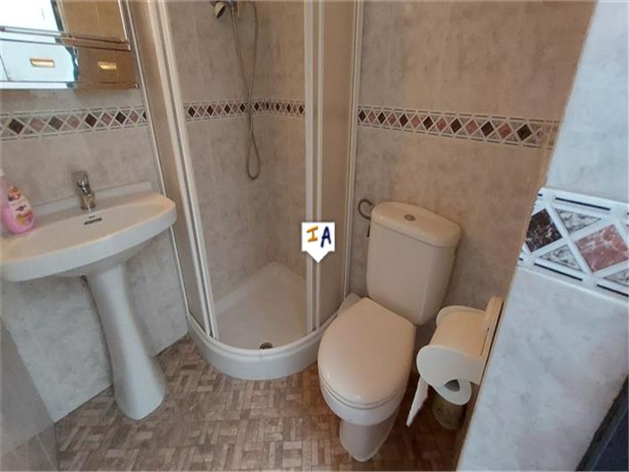 Image No.9-Maison de 5 chambres à vendre à Castillo de Locubín