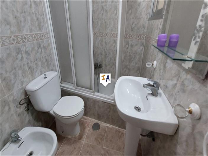 Image No.11-4 Bed House for sale