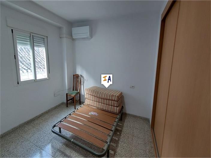 Image No.7-4 Bed House for sale