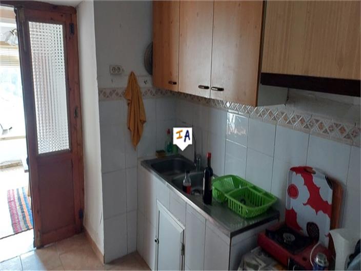 Image No.7-Maison de 4 chambres à vendre à Castillo de Locubín