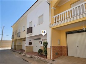 Image No.0-4 Bed House for sale
