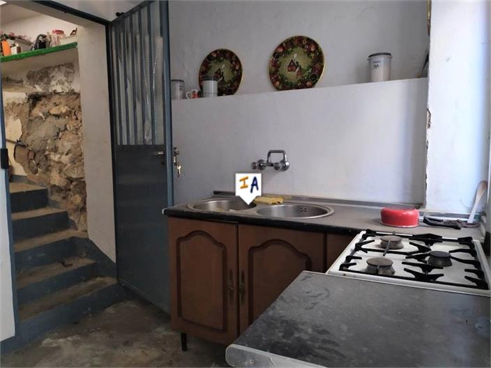 Image No.4-4 Bed House for sale