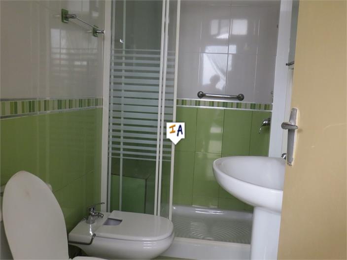 Image No.9-3 Bed House for sale