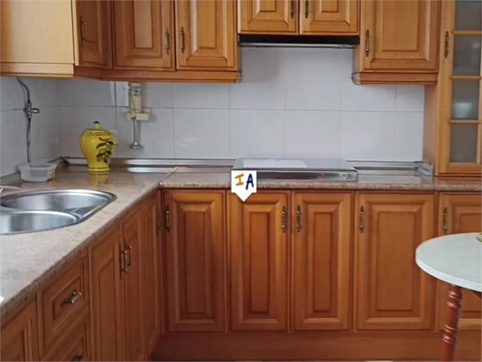 Image No.4-4 Bed House for sale