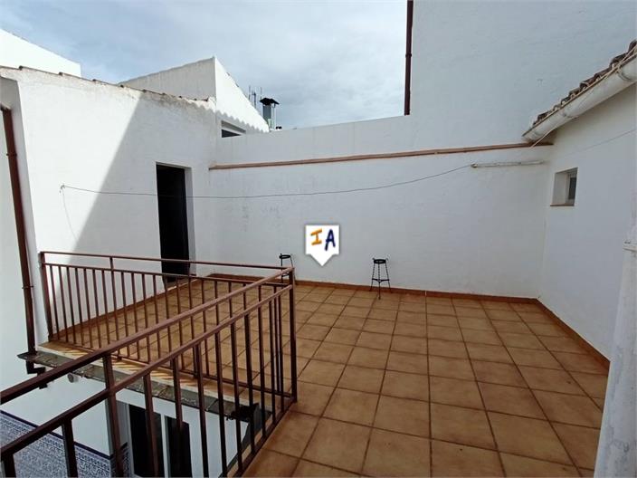 Image No.5-4 Bed House for sale