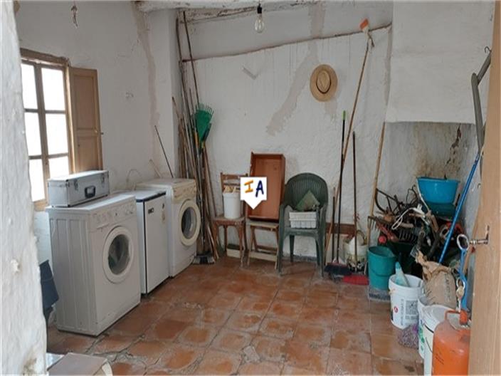 Image No.10-5 Bed House for sale