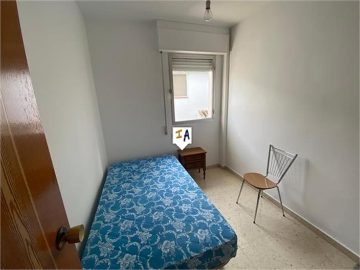 Image No.11-3 Bed House for sale