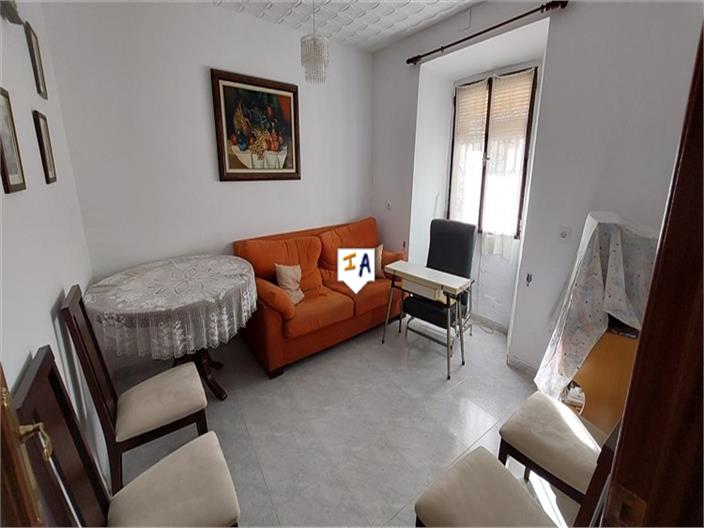 Image No.4-6 Bed House for sale