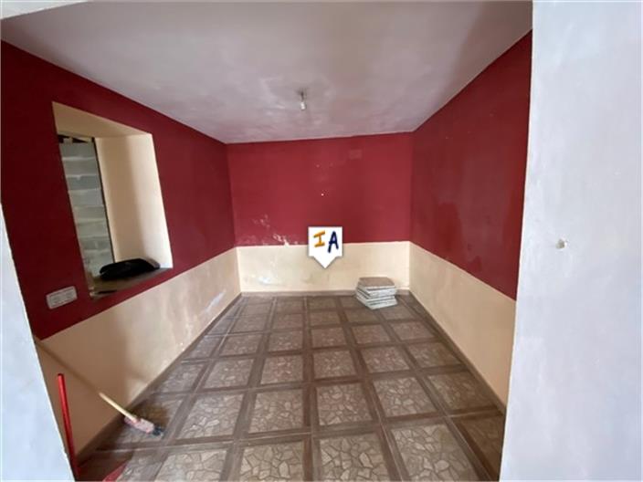 Image No.3-3 Bed House for sale