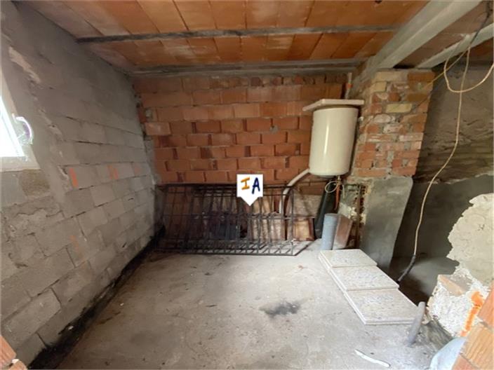 Image No.4-3 Bed House for sale