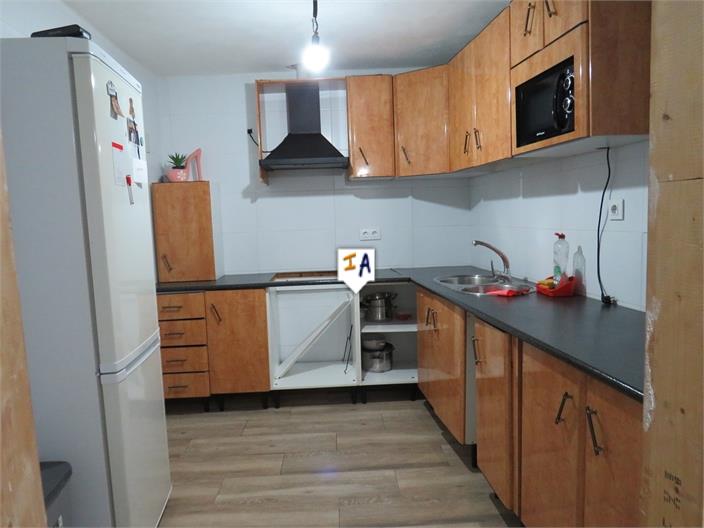 Image No.4-3 Bed House for sale