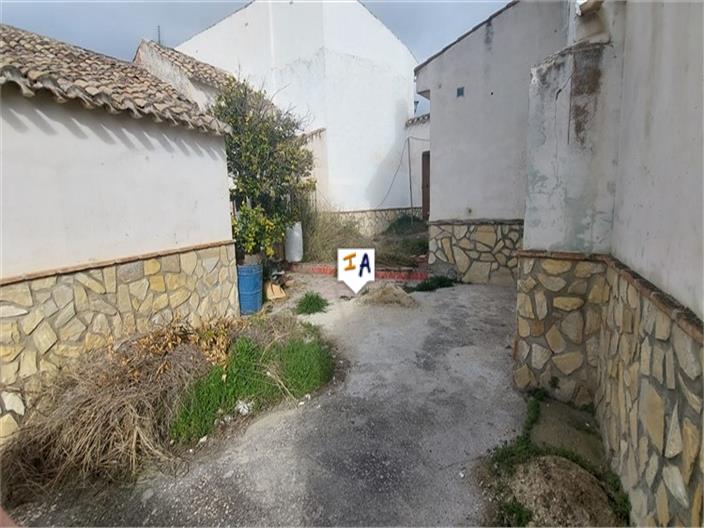 Image No.4-4 Bed House for sale