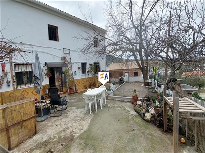 Image No.3-4 Bed Farmhouse for sale