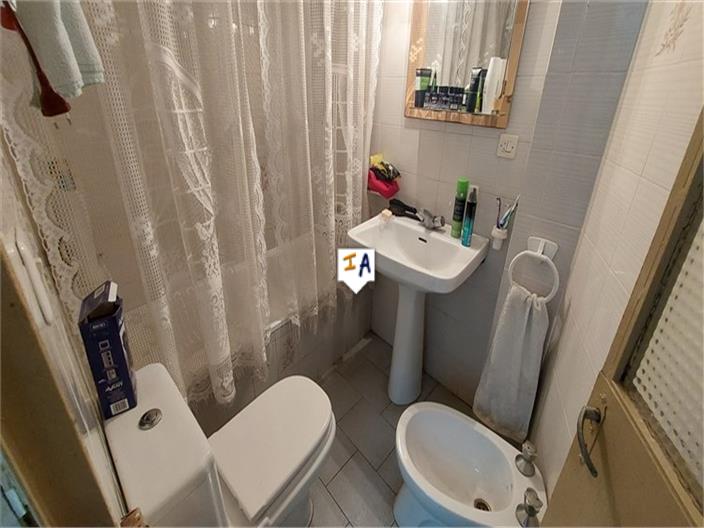 Image No.11-4 Bed House for sale