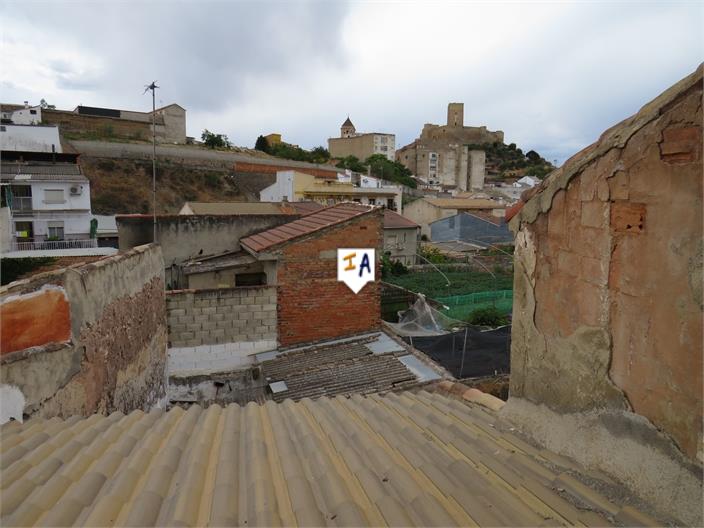 Image No.10-3 Bed House for sale