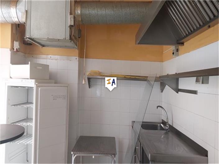 Image No.14-Commercial de 4 chambres à vendre à Alcalá la Real