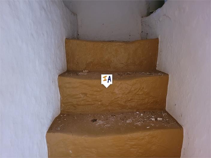 Image No.12-2 Bed Farmhouse for sale