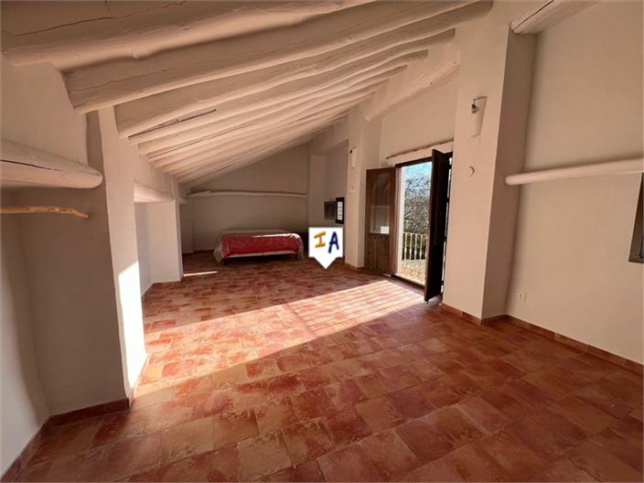 Image No.10-Ferme de 4 chambres à vendre à Rute