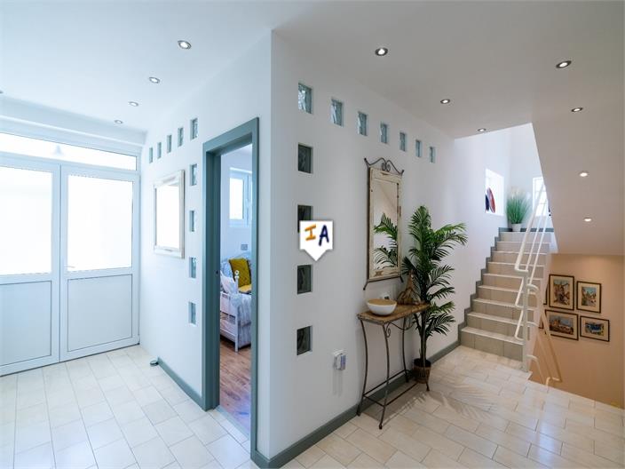 Image No.17-Villa de 6 chambres à vendre à Iznájar