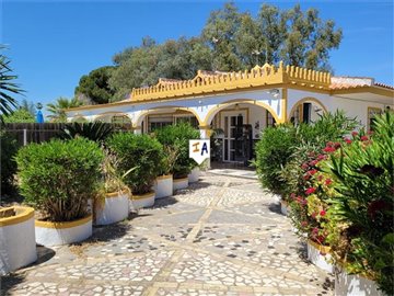 1 - Marchena, Villa