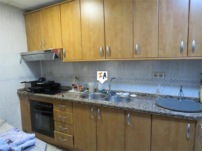 Image No.15-3 Bed Commercial for sale