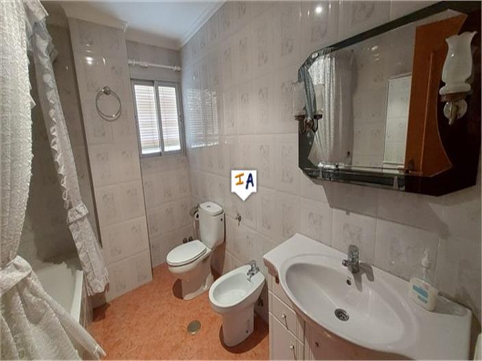 Image No.12-Maison de 5 chambres à vendre à Castillo de Locubín