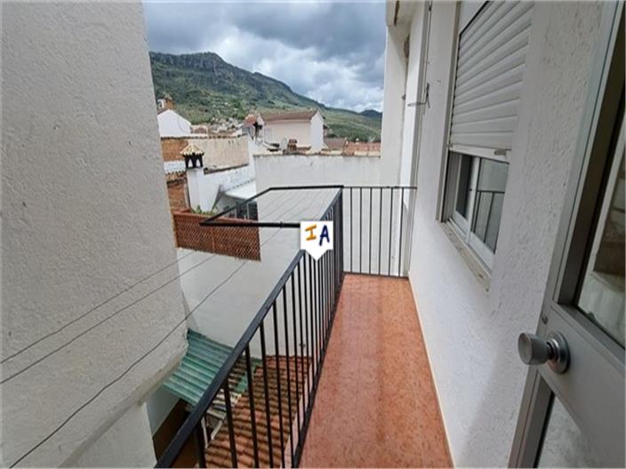 Image No.3-Maison de 5 chambres à vendre à Castillo de Locubín