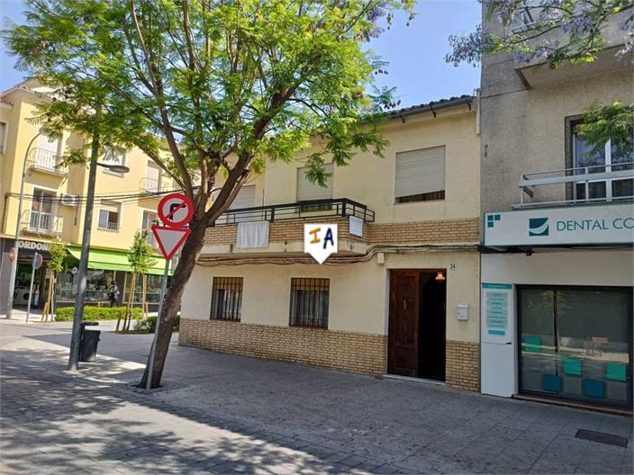 Image No.17-6 Bed House for sale