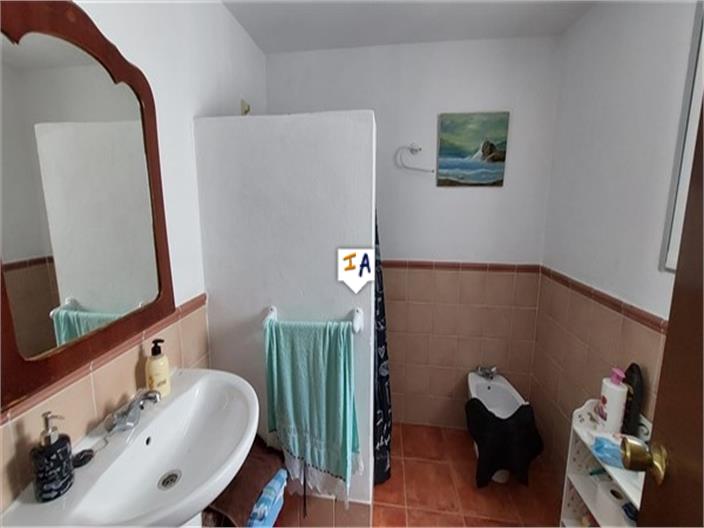 Image No.12-3 Bed Farmhouse for sale