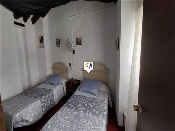 Image No.10-3 Bed Farmhouse for sale