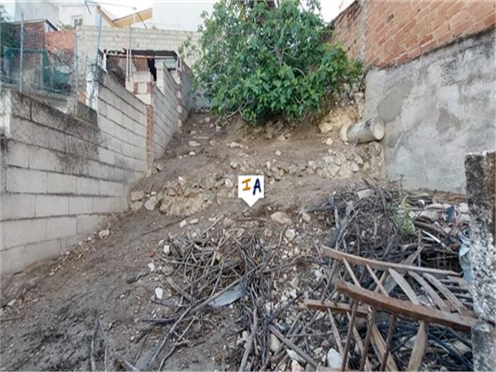 Image No.17-4 Bed House for sale