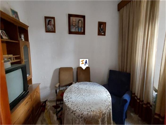 Image No.7-4 Bed House for sale