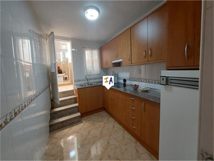 Image No.7-4 Bed House for sale