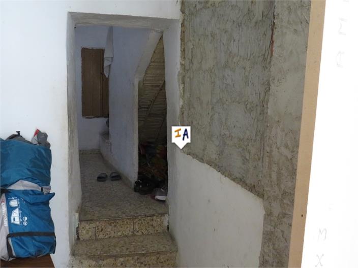 Image No.15-2 Bed House for sale