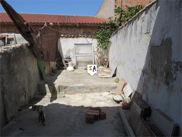 Image No.16-2 Bed House for sale