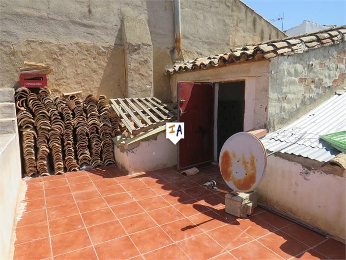 Image No.6-2 Bed House for sale