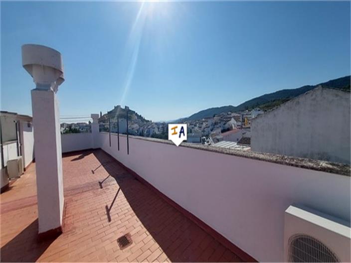 Image No.6-4 Bed Property for sale