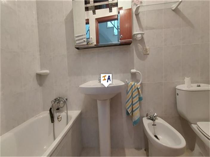 Image No.11-Maison de 4 chambres à vendre à Rute