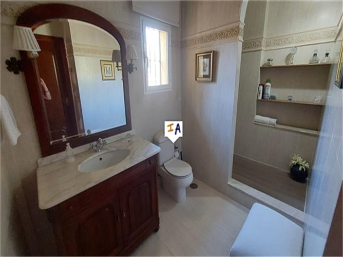 Image No.13-4 Bed Villa for sale