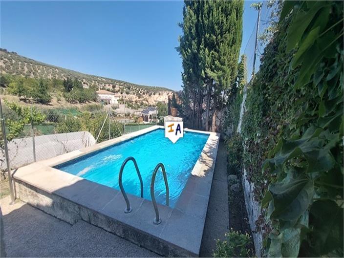 Image No.3-4 Bed House for sale