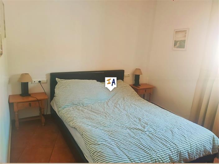 Image No.7-2 Bed Property for sale