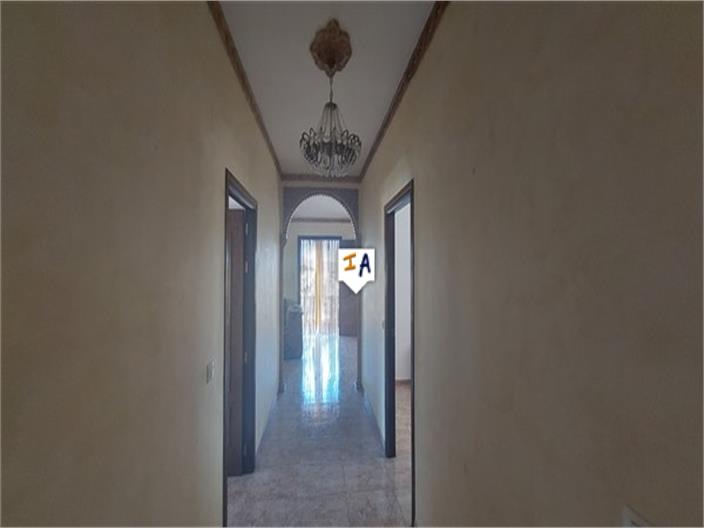 Image No.14-4 Bed House for sale