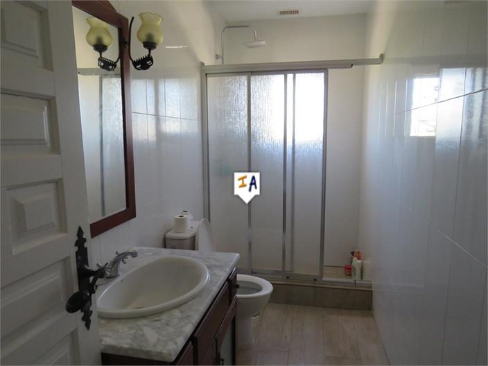 Image No.9-2 Bed Farmhouse for sale