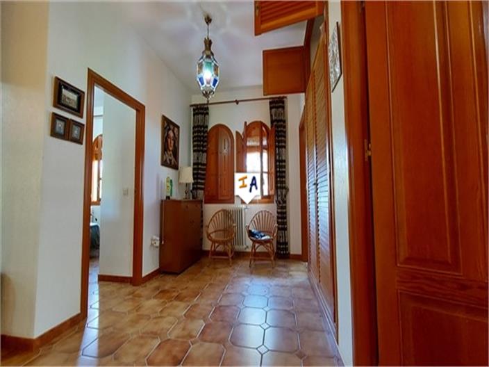 Image No.14-4 Bed Farmhouse for sale