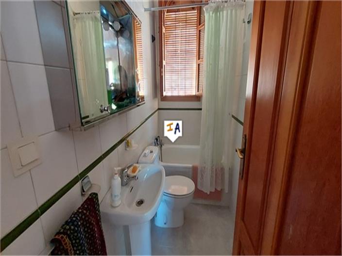 Image No.10-4 Bed Farmhouse for sale